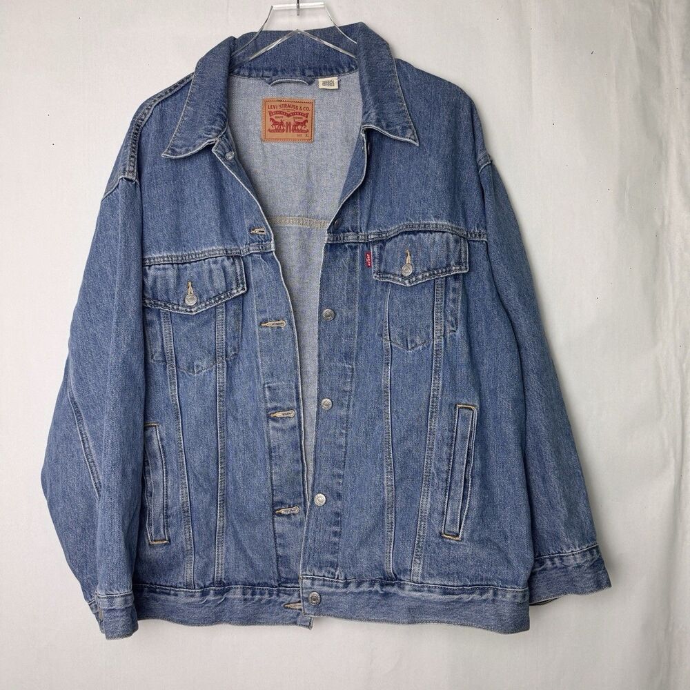 Levi Strauss & Co. Men's Blue Trucker Jacket Size XL Button Front Pockets 72334